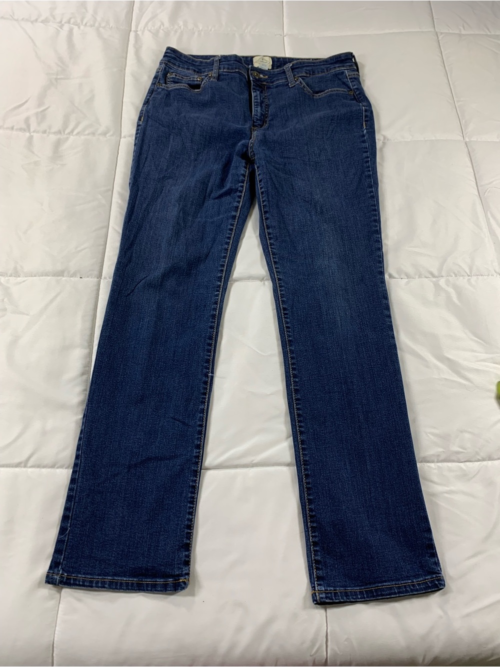 Pre loved ST. JOHNS BAY jeans womens size 14